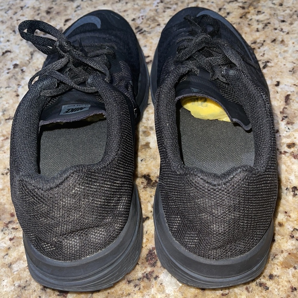 shoes similar to nike fs lite run